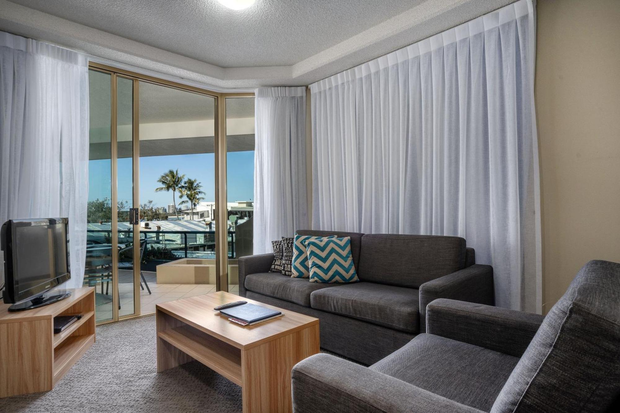 One-Bedroom Apartment,1602958207:JPEG